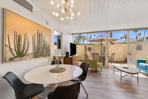 1111 E Palm Canyon Drive, 104, Palm Springs, CA 92264 photo 5