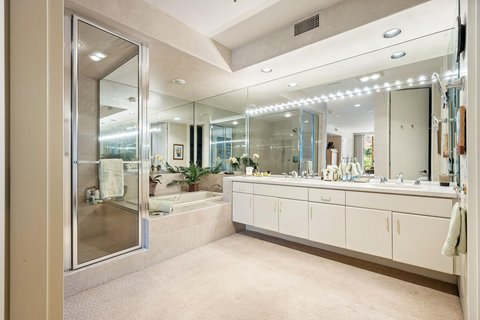 47211 Vintage Drive E, 217, Indian Wells, CA 92210 photo 5