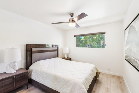 2812 N Auburn Court, F201, Palm Springs, CA 92262 photo 13