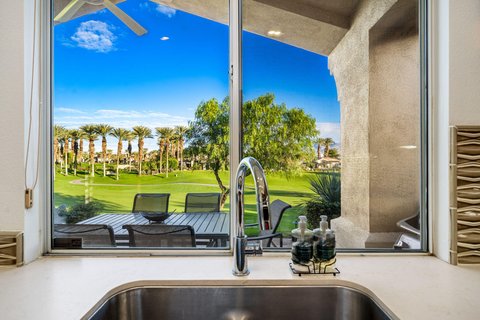 416 Desert Holly Drive, Palm Desert, CA 92211 photo 13