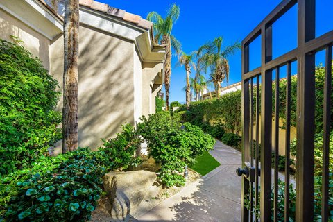 416 Desert Holly Drive, Palm Desert, CA 92211 photo 21