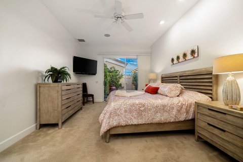416 Desert Holly Drive, Palm Desert, CA 92211 photo 28