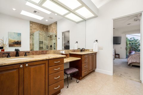 416 Desert Holly Drive, Palm Desert, CA 92211 photo 32