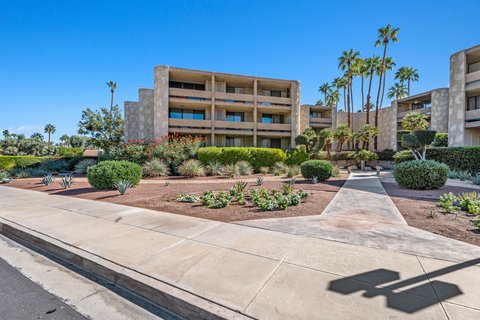1630 S La Reina Way, 3c, Palm Springs, CA 92264 photo 2