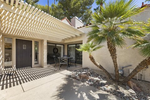 306 Forest Hills Drive, Rancho Mirage, CA 92270 photo 2