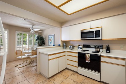 688 Vista Lago Circle N, Palm Desert, CA 92211 photo 20