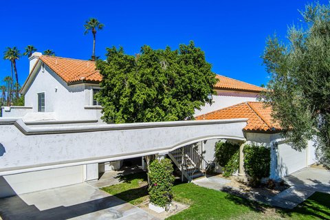 688 Vista Lago Circle N, Palm Desert, CA 92211 photo 6