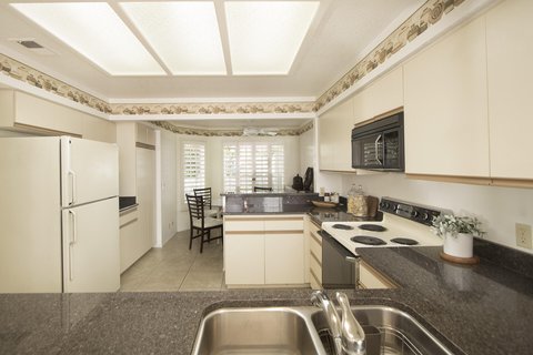 794 Montana Vista Drive, Palm Desert, CA 92211 photo 7