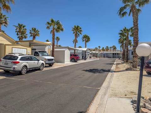 70200 Dillon Road, 674, Desert Hot Springs, CA 92241 photo 3