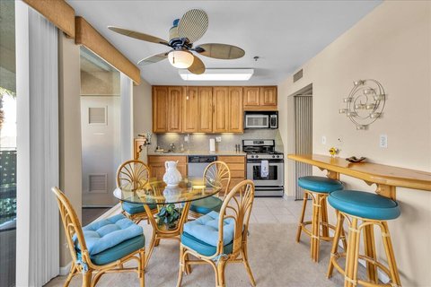 1555 N Chaparral Road, 323, Palm Springs, CA 92262 photo 7