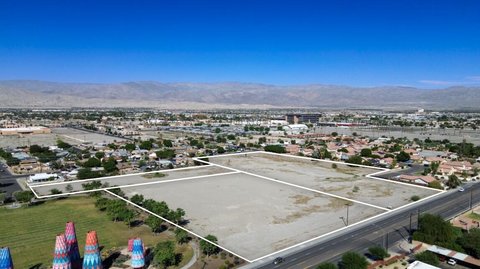 46440 Dr. Carreon Boulevard, Indio, CA 92201 photo 1