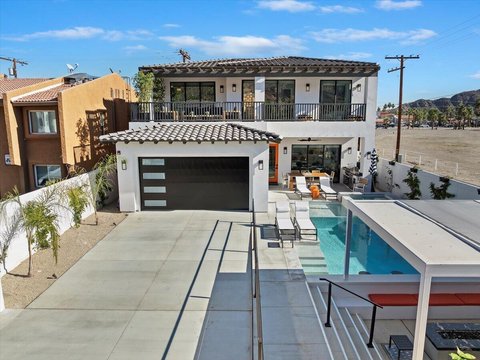 51116 Avenida Mendoza, La Quinta, CA 92253 photo 4