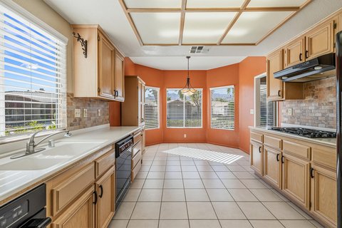 48524 Via Encanto, La Quinta, CA 92253 photo 17