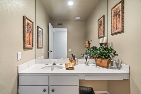 215 Calle Bravo, Palm Springs, CA 92264 photo 22