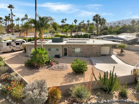 1617 E Paseo El Mirador, Palm Springs, CA 92262 photo 2