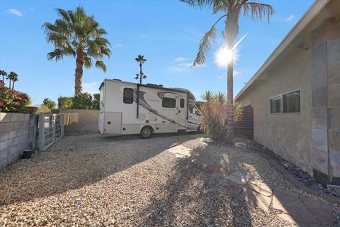 1617 E Paseo El Mirador, Palm Springs, CA 92262 photo 6