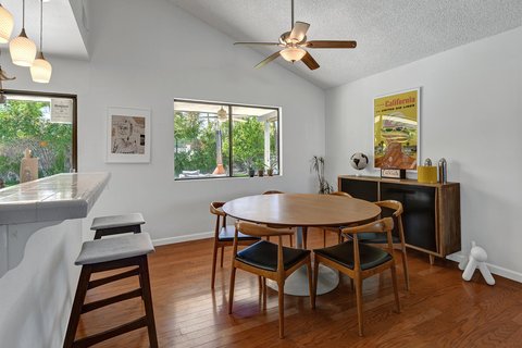1031 E El Conquistador, Palm Springs, CA 92262 photo 12