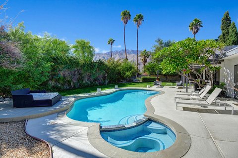 1031 E El Conquistador, Palm Springs, CA 92262 photo 26
