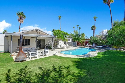 1031 E El Conquistador, Palm Springs, CA 92262 photo 29