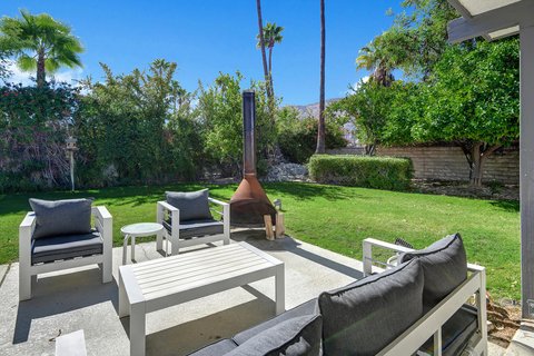 1031 E El Conquistador, Palm Springs, CA 92262 photo 31