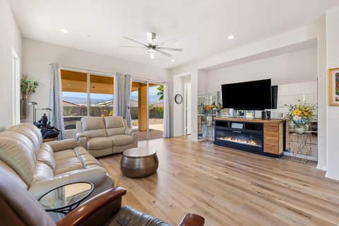 25 Pinot Noir, Rancho Mirage, CA 92270 photo 20
