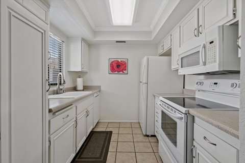 1409 N Sunrise Way, 51, Palm Springs, CA 92262 photo 17