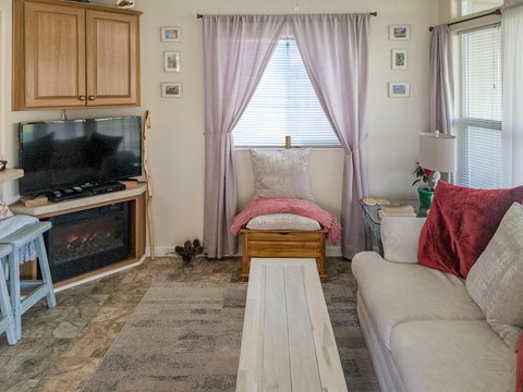 70200 Dillon Road, 555, Desert Hot Springs, CA 92241 photo 4