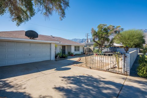 4267 E Sunny Dunes Road, Palm Springs, CA 92264 photo 2