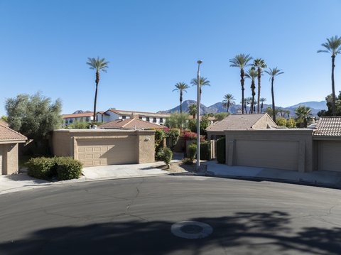 44695 Monaco Circle, Palm Desert, CA 92260 photo 4