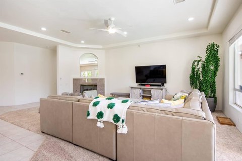 40741 Avenida Solana, Palm Desert, CA 92260 photo 4