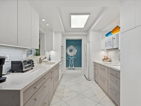 900 Island Drive, 503, Rancho Mirage, CA 92270 photo 22