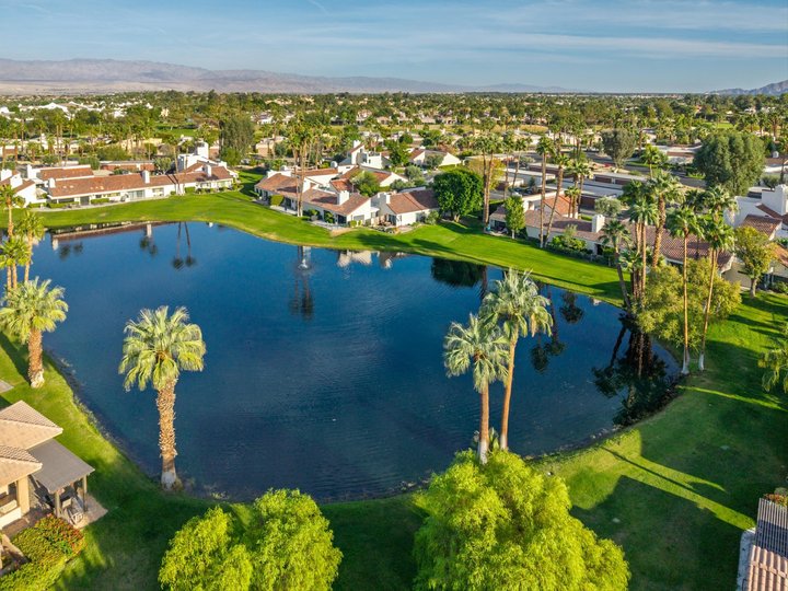 19 Wimbledon Circle, Rancho Mirage, CA 92270