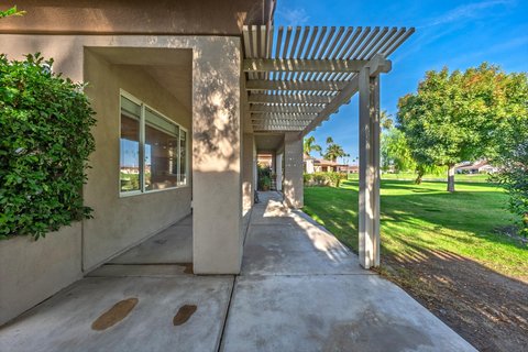19 Wimbledon Circle, Rancho Mirage, CA 92270 photo 31