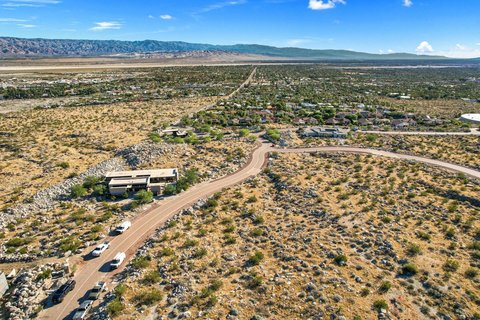 2215 Winter Sun Drive, Palm Springs, CA 92262 photo 11