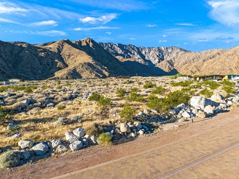 2215 Winter Sun Drive, Palm Springs, CA 92262 photo 17