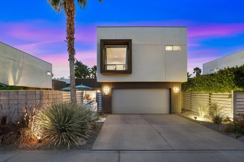 1056 Dane Drive, Palm Springs, CA 92262 photo 2