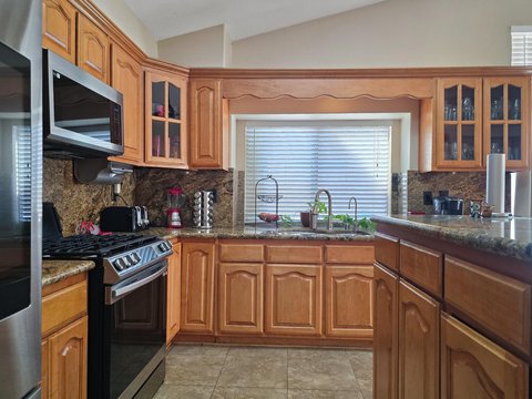 79320 Desert Stream Drive, La Quinta, CA 92253 photo 3