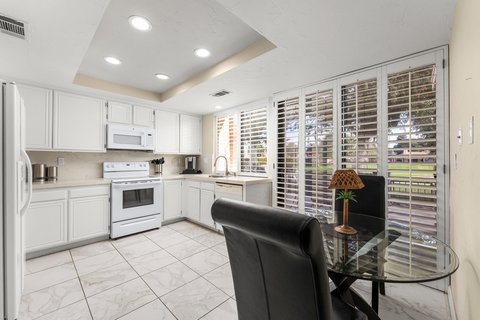 130 Don Miguel Circle, Palm Desert, CA 92260 photo 12