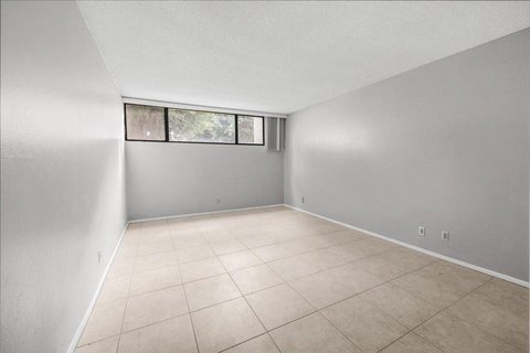 1655 E Palm Canyon Drive, 307, Palm Springs, CA 92264 photo 13