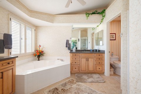 260 Vista Royale Circle E, Palm Desert, CA 92211 photo 24