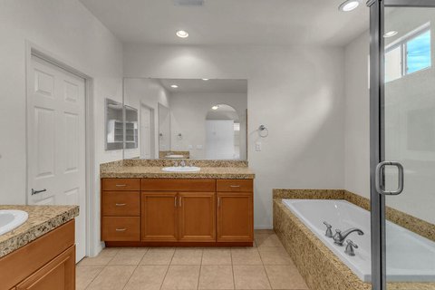 402 Calle Traditions, Palm Springs, CA 92262 photo 38