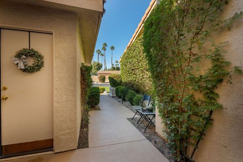 39196 Sweetwater Drive, Palm Desert, CA 92211 photo 5