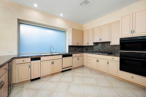 245 Kiva Court, Palm Desert, CA 92260 photo 7