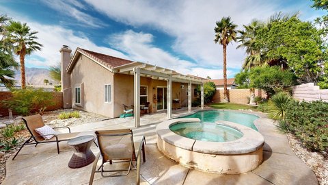 2340 N Paseo De Anza, Palm Springs, CA 92262 photo 2