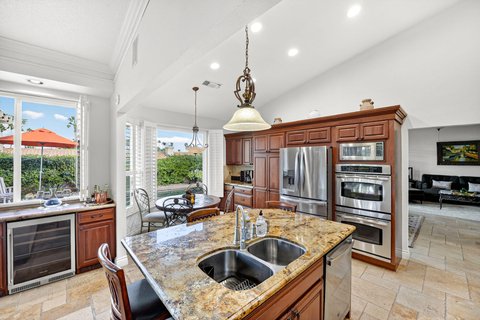 370 Cypress Point Drive, Palm Desert, CA 92211 photo 11