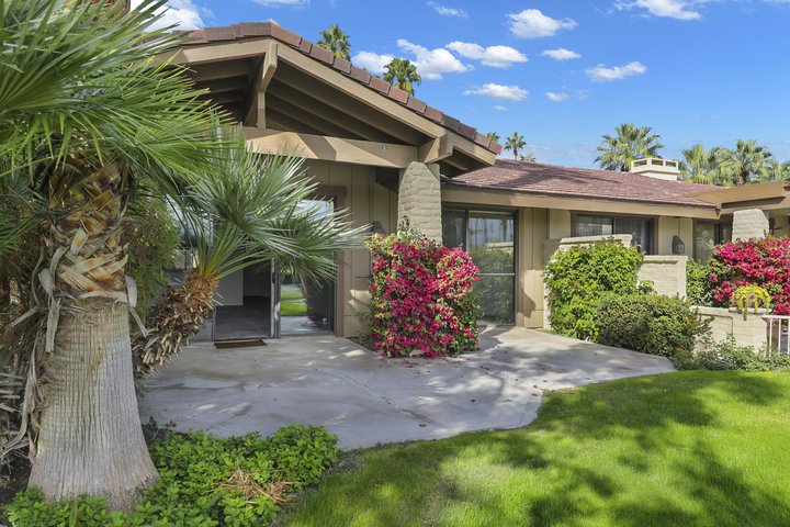 14 Ponderosa Circle, Palm Desert, CA 92211
