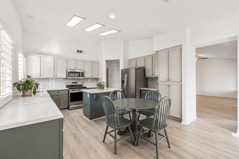 73581 Heatherwood Drive, Palm Desert, CA 92211 photo 12
