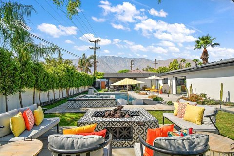 565 W Yorba Road, Palm Springs, CA 92262 photo 11