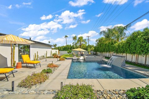 565 W Yorba Road, Palm Springs, CA 92262 photo 6