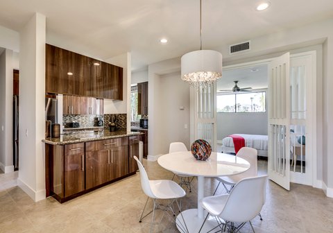 136 Desert West Drive, Rancho Mirage, CA 92270 photo 16